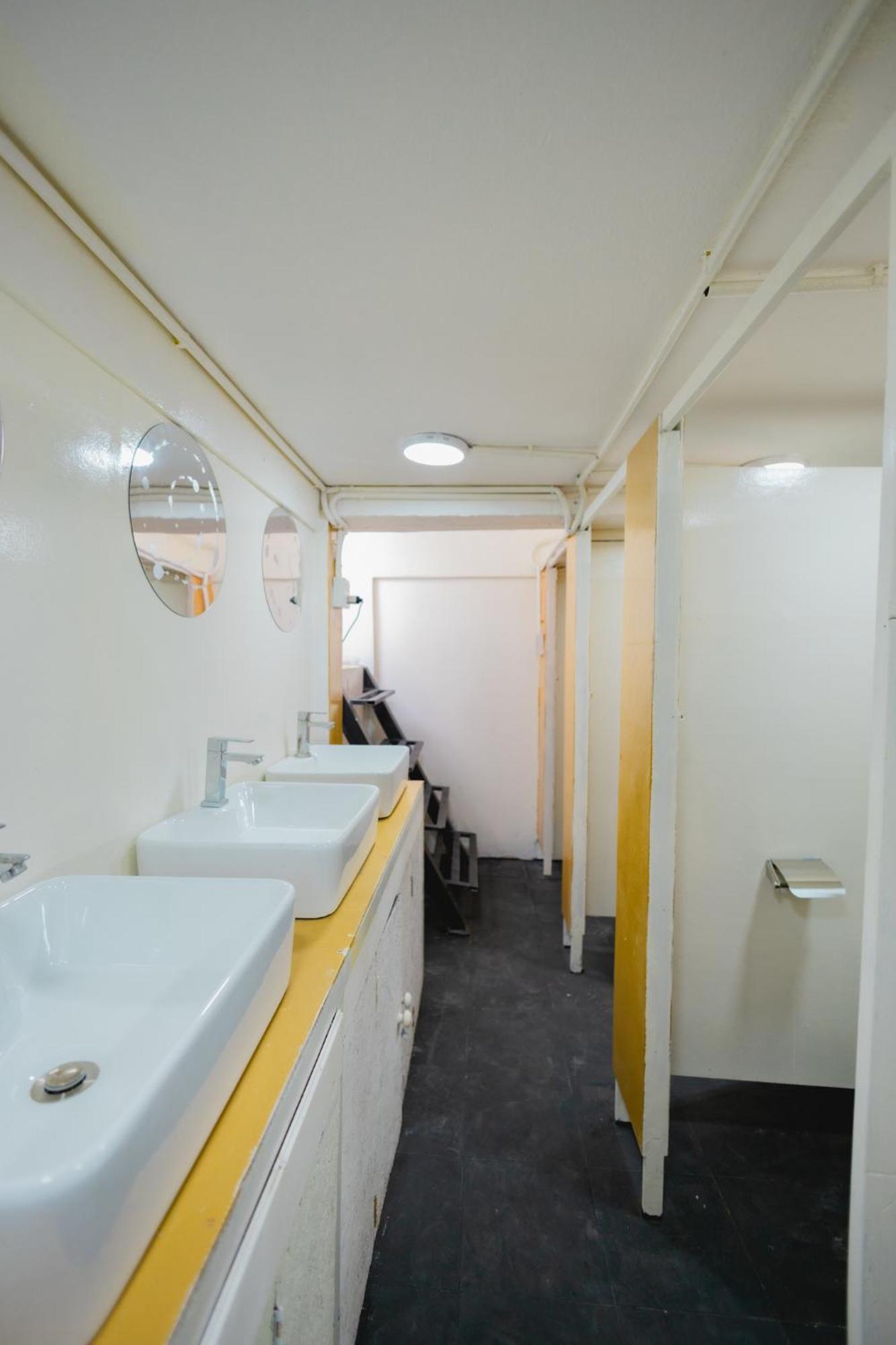 1950 Luangprabang Hostel Экстерьер фото